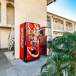 Motel 6-Anaheim, Ca
